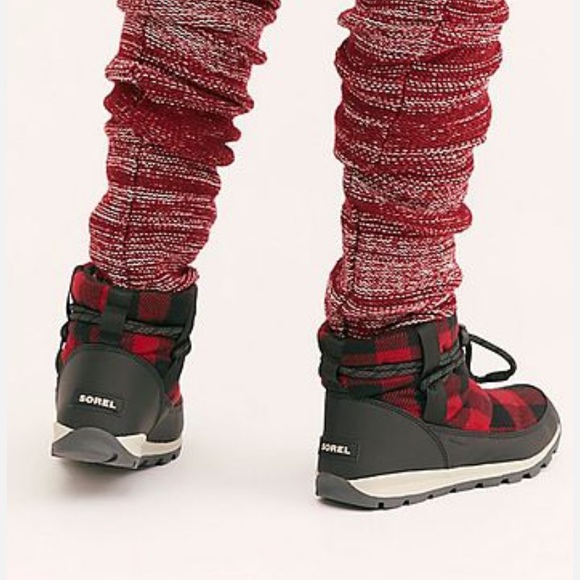 NEW SOREL WHITNEY SHORT BOOT IN DAHLIA - RED PLAID SZ 9 - Picture 7 of 7